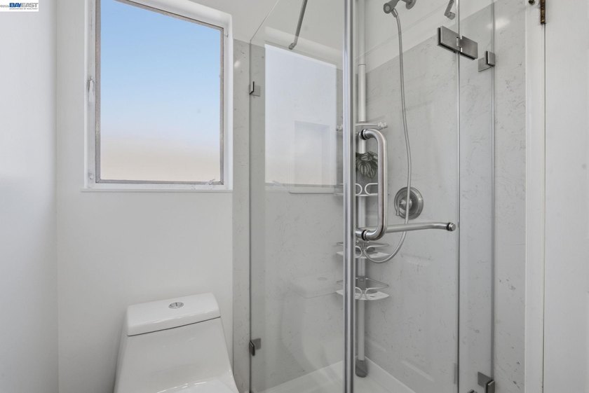Welcome home to this beautifully positioned corner-lot property - photo 33