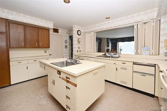Welcome to *Flyway*, 2.3 acres nestled near the end of a quiet - photo 36