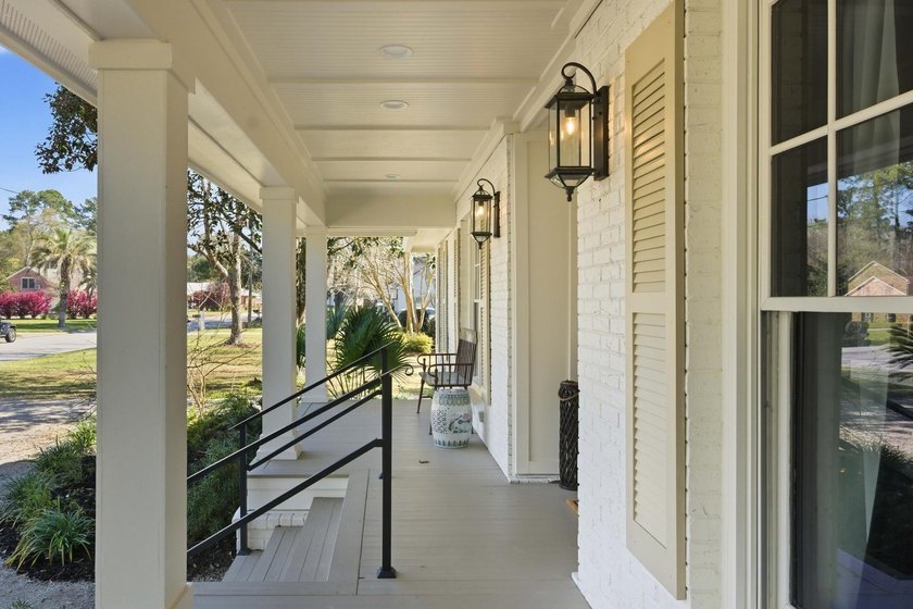 Welcome to a masterpiece of modern living in the heart of Mt - photo 5