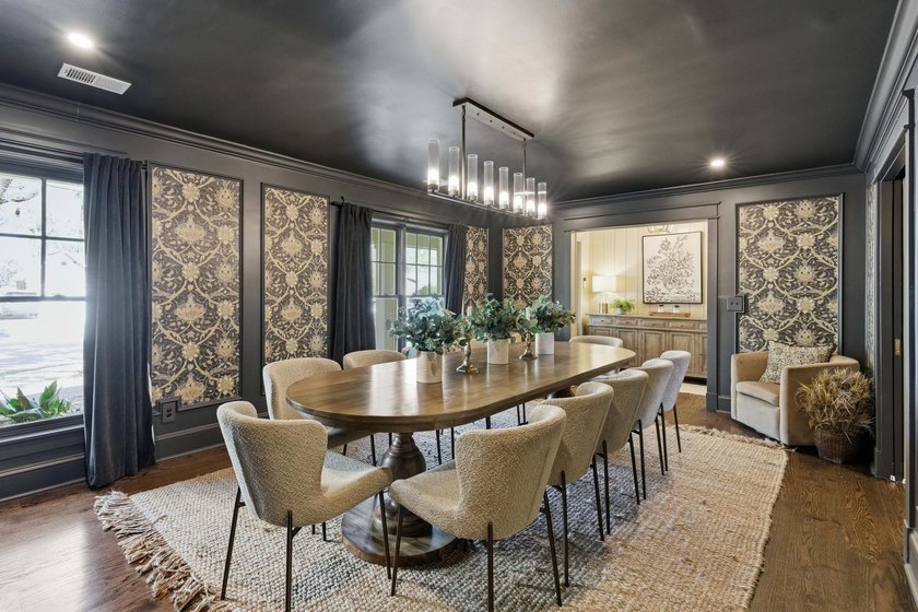 Welcome to a masterpiece of modern living in the heart of Mt - photo 10