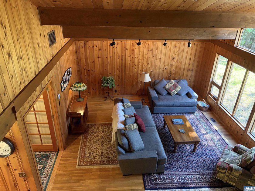 Tucked away on a private road in the desirable Deer Park area - photo 35