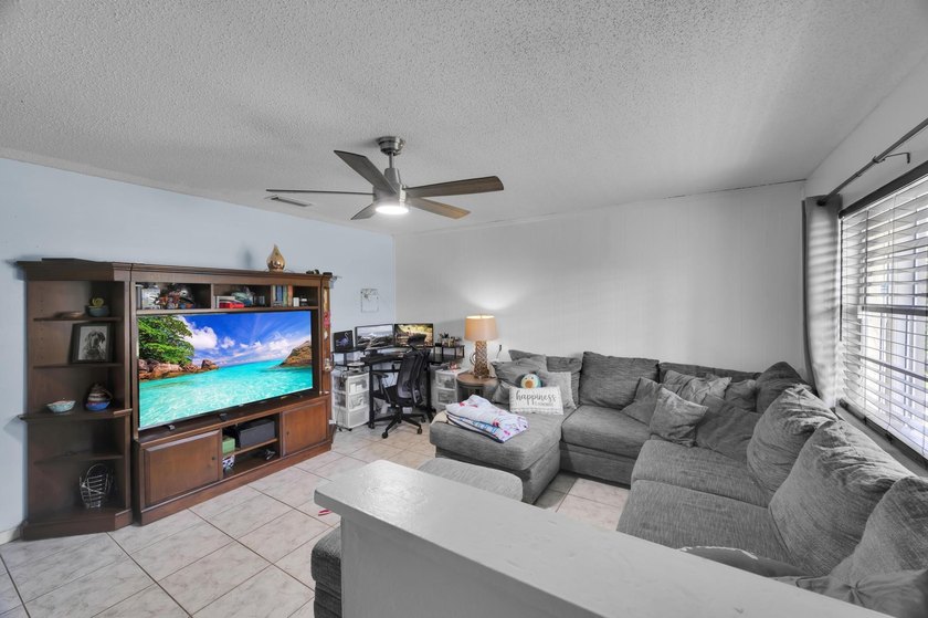 Short Sale Opportunity. This Indian River Estates Pool Home - photo 4