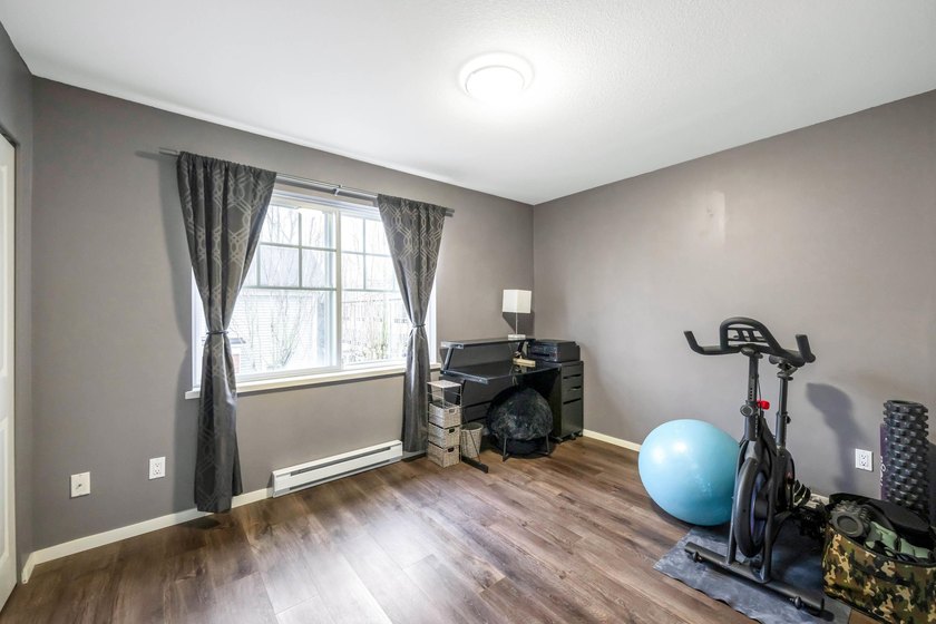 THE KEW by Mosiac! WELL MAINTAINED townhome in desirable complex - photo 17