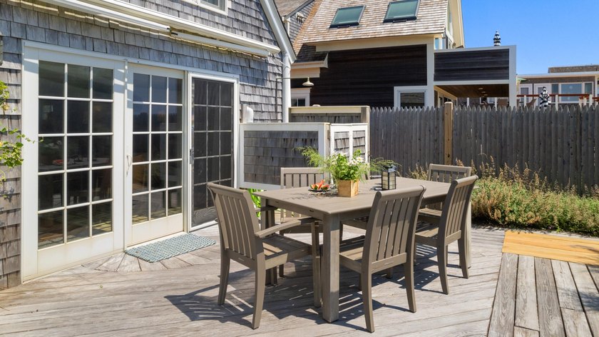 Welcome to your private waterfront retreat in the east end of - photo 24