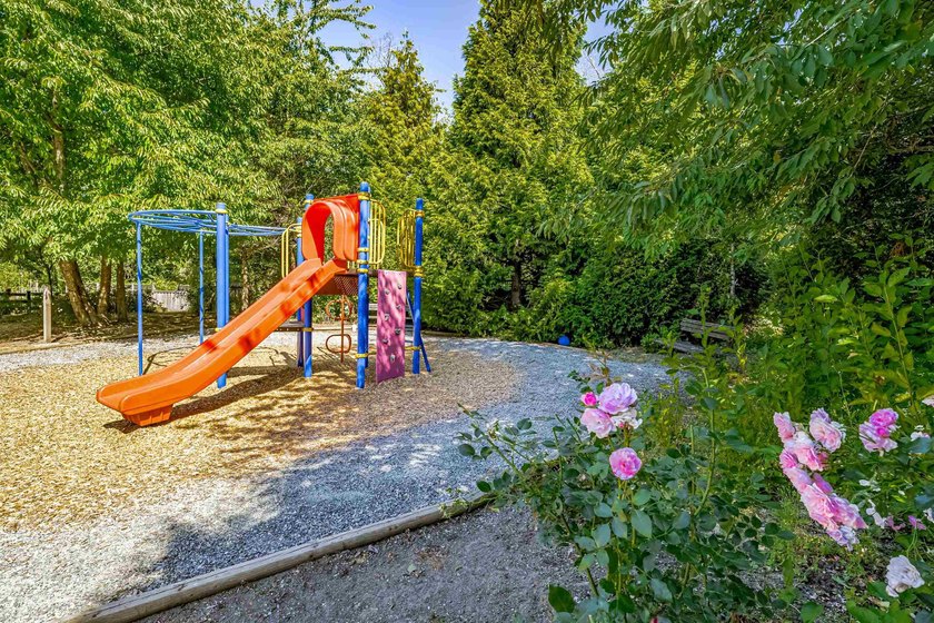 THE KEW by Mosiac! WELL MAINTAINED townhome in desirable complex - photo 34
