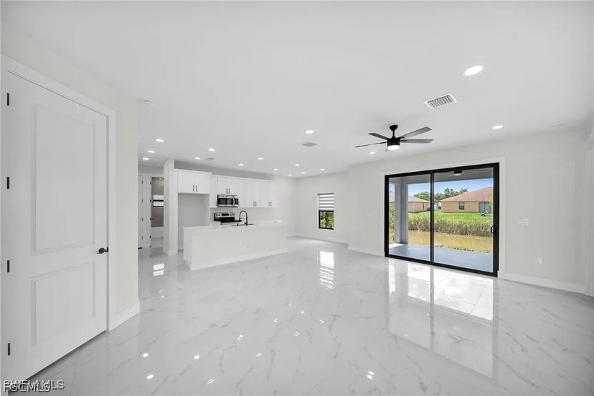 Beautiful new construction (2024) home will not last long! This - photo 10