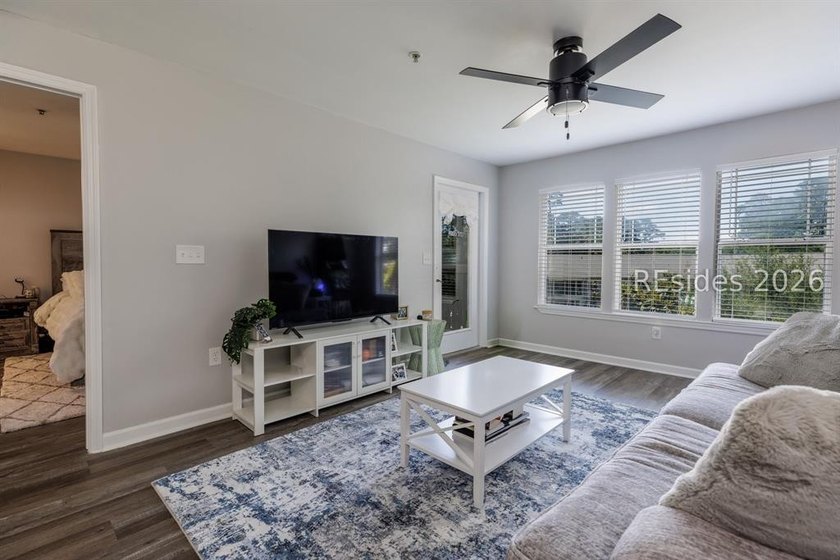 You'll LOVE this villa! Loaded with new improvements. New A/C - photo 3