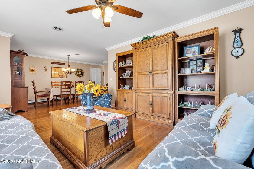 Move right into this well-maintained 2-bedroom, 2-bath home in - photo 14