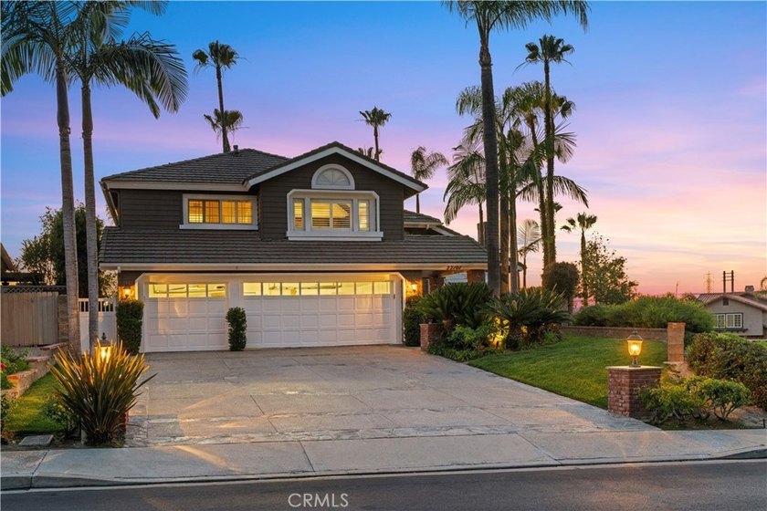 Welcome to 22101 Stillwater, Mission Viejo - a beautifully - photo 2