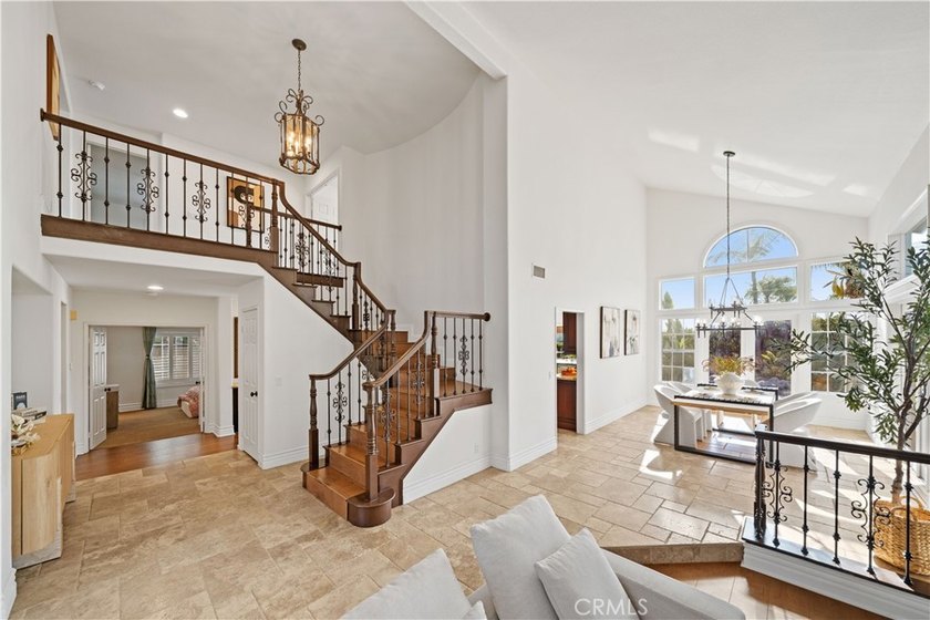 Welcome to 22101 Stillwater, Mission Viejo - a beautifully - photo 4