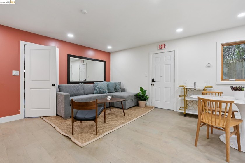 Tucked away in Oakland's desirable Grass Valley neighborhood - photo 25