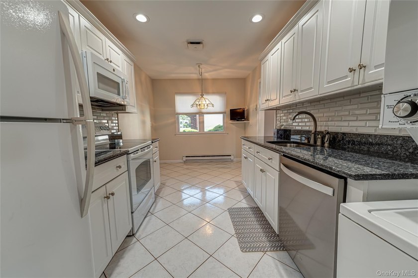 Welcome to this diamond *Ranch Model* located in the desirable - photo 10