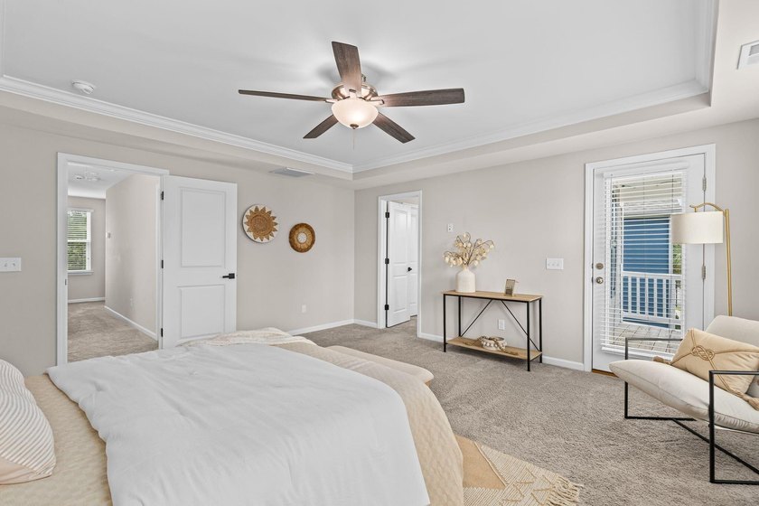 Welcome to 2073 Kemmerlin Street, a beautifully appointed home - photo 23