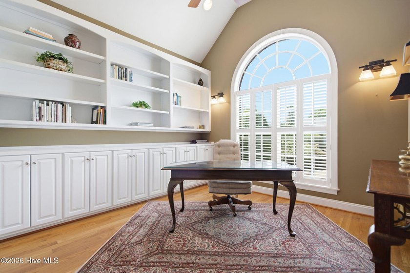 Welcome to 2118 Bay Colony Lane, an elegant 1.5-story brick - photo 28