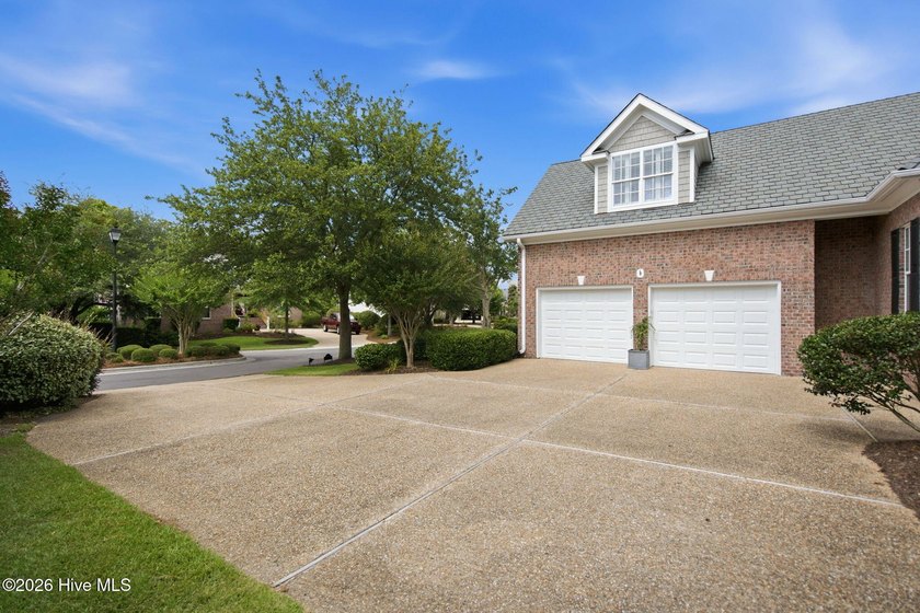 Welcome to 2118 Bay Colony Lane, an elegant 1.5-story brick - photo 44