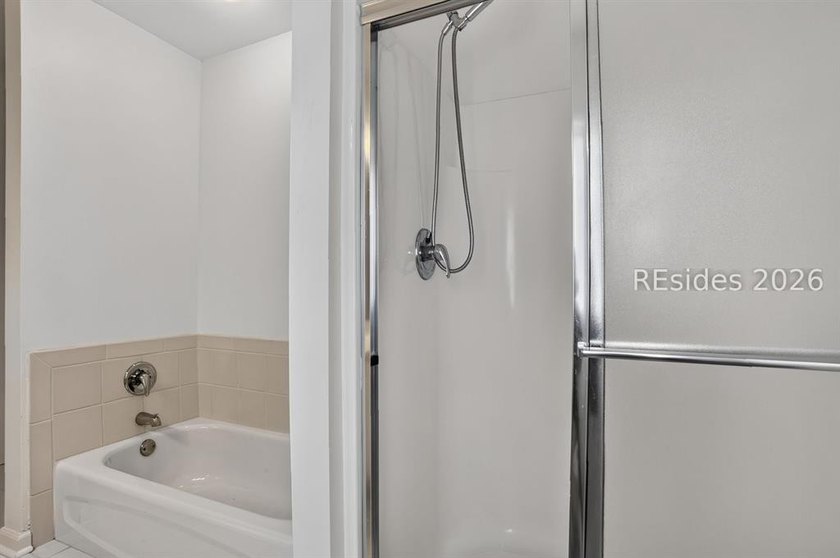 Looking for a spacious townhome in the heart of Old Town - photo 23
