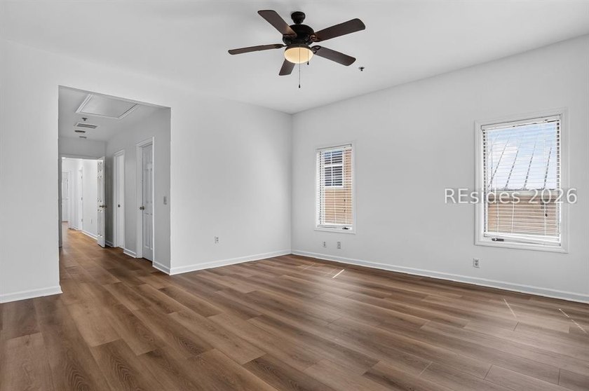 Looking for a spacious townhome in the heart of Old Town - photo 27