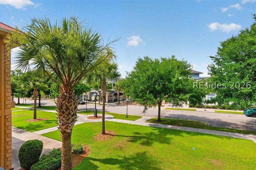 Looking for a spacious townhome in the heart of Old Town - photo 33