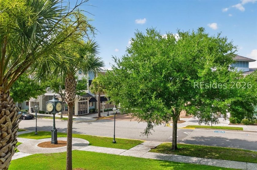 Looking for a spacious townhome in the heart of Old Town - photo 34