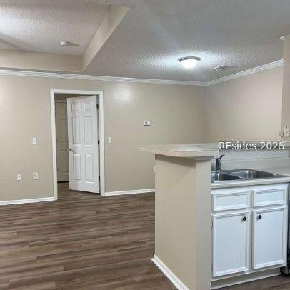 Enjoy low-maintenance living in one of Bluffton's most - photo 5