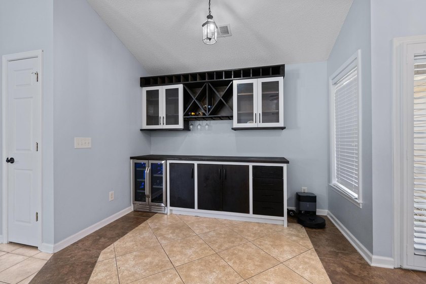 Welcome to 241 Bonnie Bridge Rd in the highly desirable Highland - photo 6