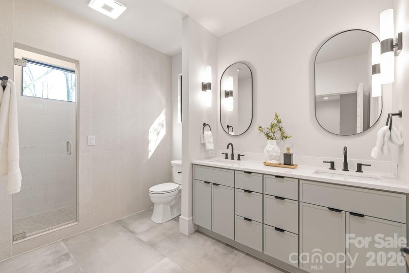 Welcome to 1814 Logie Avenue, a thoughtfully designed NEW - photo 26