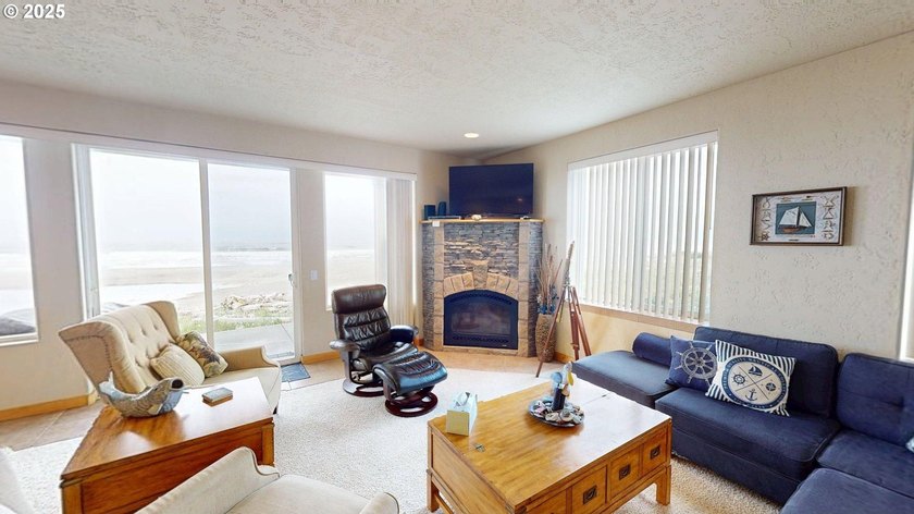 Prime Oceanfront Vacation Rental - Fully Furnished &amp; Turnkey! - photo 26