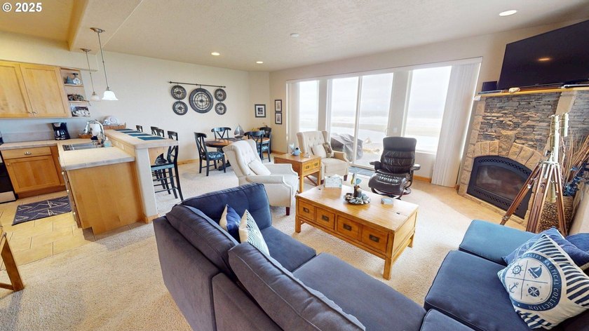 Prime Oceanfront Vacation Rental - Fully Furnished &amp; Turnkey! - photo 29