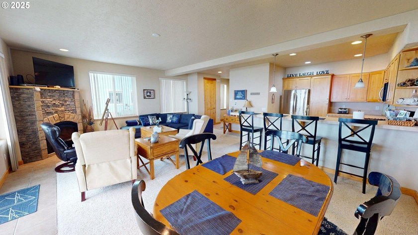 Prime Oceanfront Vacation Rental - Fully Furnished &amp; Turnkey! - photo 33