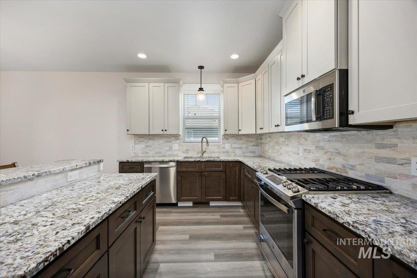 Welcome to 919 Victory Drive in the desirable Clover Creek - photo 12