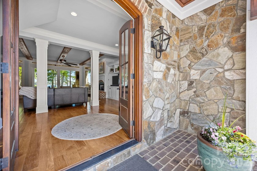 Welcome to your private lakeside oasis in the gated community of - photo 15