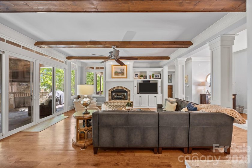 Welcome to your private lakeside oasis in the gated community of - photo 17
