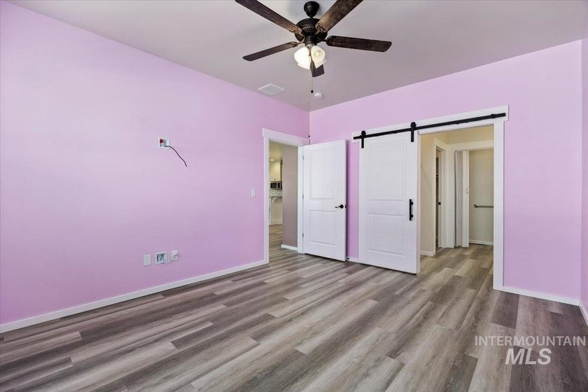 Welcome to 919 Victory Drive in the desirable Clover Creek - photo 17