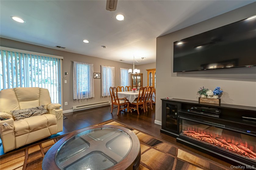Bring your key &amp; move right into this 3-bedroom, 2.5 bath - photo 9