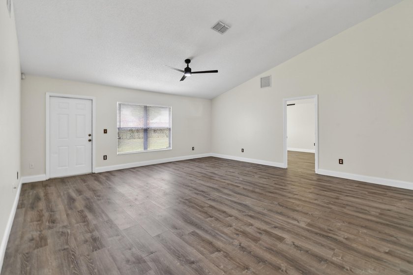 Move-in-ready, home appraised at $416K. This fabulous updated - photo 7