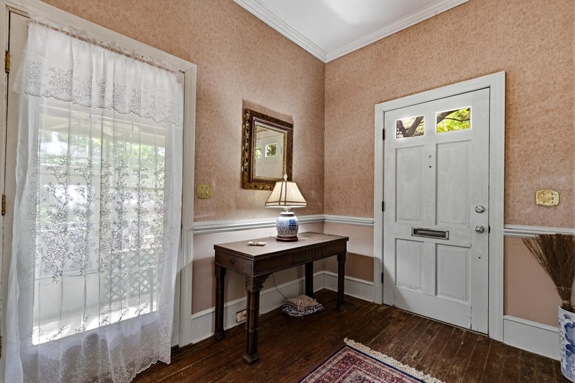 A 123 year old adorable Historic District re-do, just two blocks - photo 5