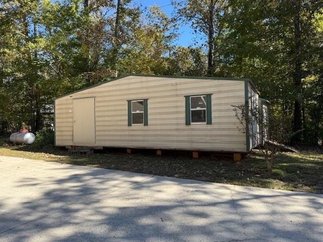 ONE LEVEL RANCH IN EXCELLENT CONDITION IN AWESOME LAKE - photo 11