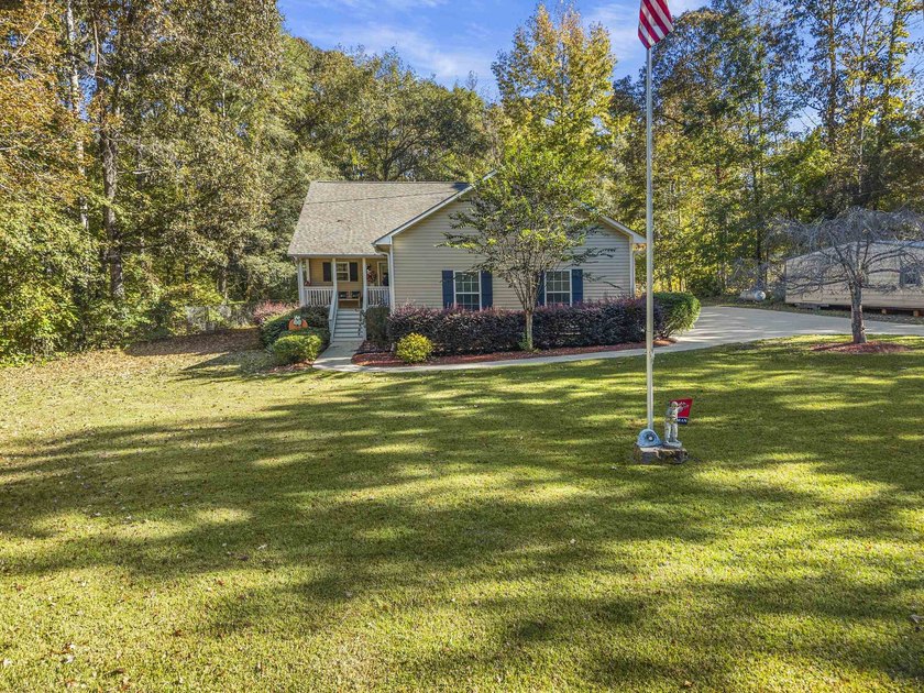 ONE LEVEL RANCH IN EXCELLENT CONDITION IN AWESOME LAKE - photo 12