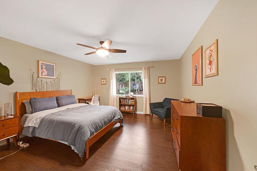 Enjoy the best of Davie living in this beautiful two-story - photo 18
