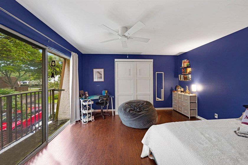 Enjoy the best of Davie living in this beautiful two-story - photo 23