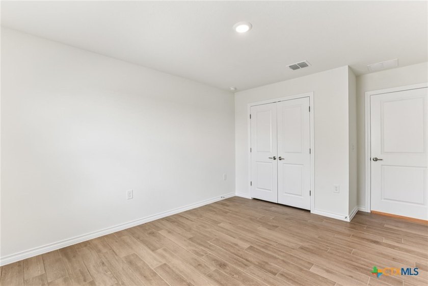 Evia plan with upgraded SHORE flooring package, quartz - photo 24
