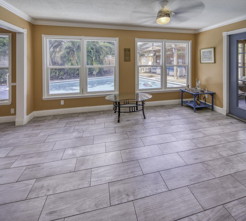 Welcome to your dream home! with No HOA ! This expansive 3Br - photo 10
