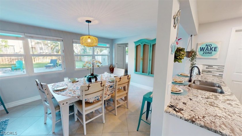 Hard to find Florida pool home near the beach, located in a - photo 8