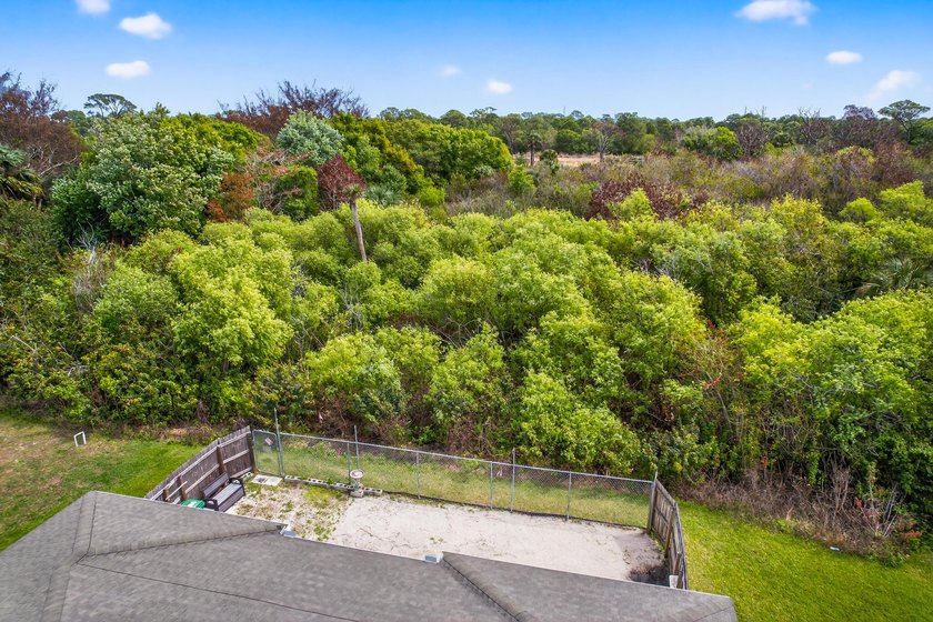 REDUCED! Welcome home to this 4 bedroom, 2 1/2 bath CBS home - photo 33