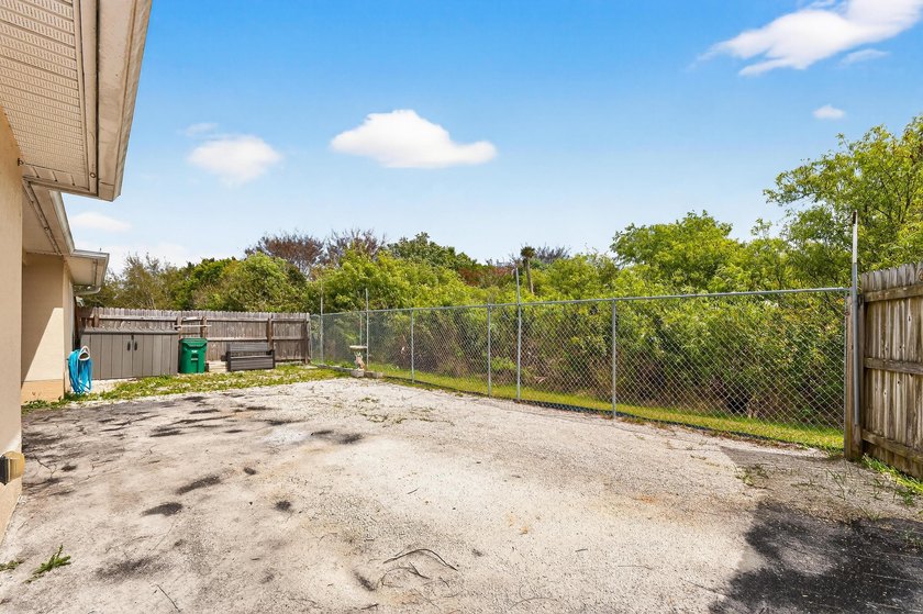 REDUCED! Welcome home to this 4 bedroom, 2 1/2 bath CBS home - photo 36
