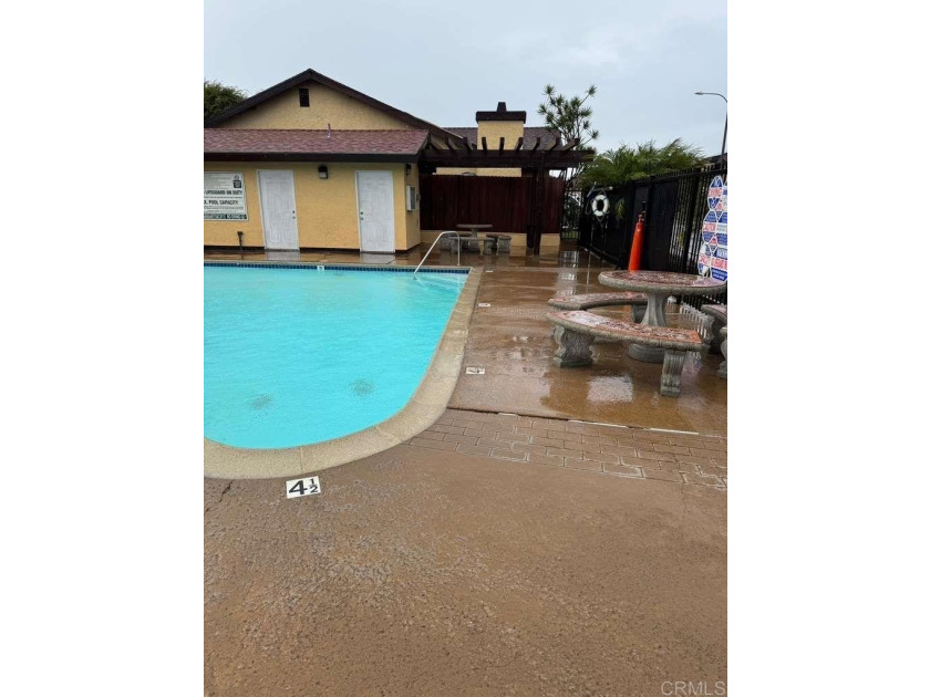 Walking Distance To Schools, Entertaining, Shopping &amp; Commercial - photo 8