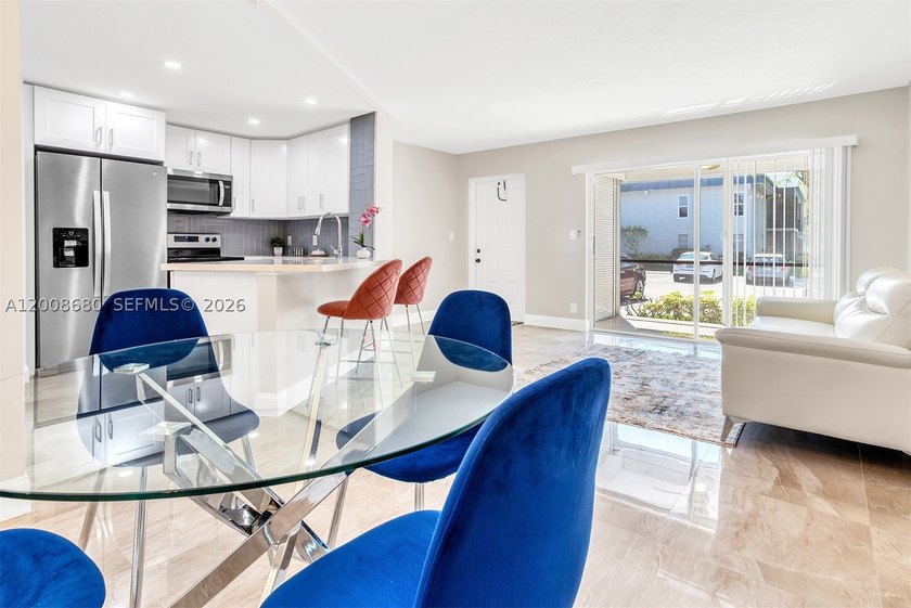 Experience resort-style 55+ living in this fully remodeled - photo 9