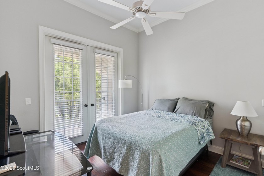 Rare opportunity to own a penthouse (top floor) in the Village - photo 19