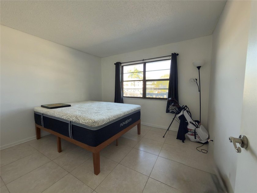Welcome to beautiful Boca Raton! This move-in ready unit is a - photo 22