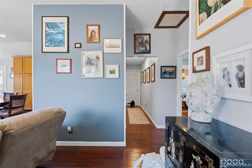 Lovely updated, expanded ranch in West Islip school district - photo 7